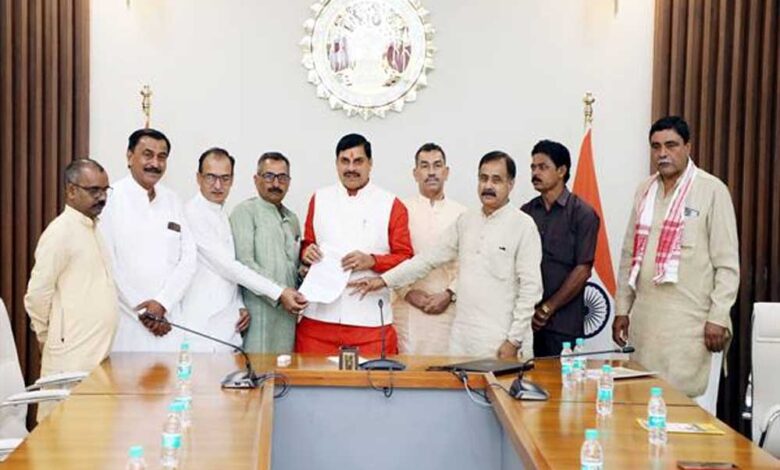 मंडियों में किसानों को मूंग विक्रय का मिले उचित दाम : मुख्यमंत्री डॉ. यादव 1 11A 1