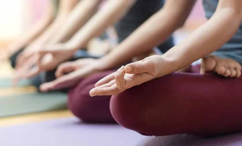 ब्लड सर्कुलेशन बढ़ाने वाले 3 असरदार योगासन: नसों की ब्लॉकेज होगी दूर, शरीर रहेगा लचीला 1 1 612