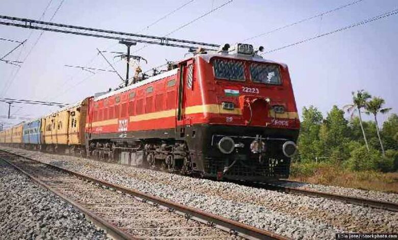 कानपुर सेंट्रल पर नहीं रुकेंगी ये ट्रेनें! 24 जुलाई से बदला रूट और टाइम टेबल 1 train 3