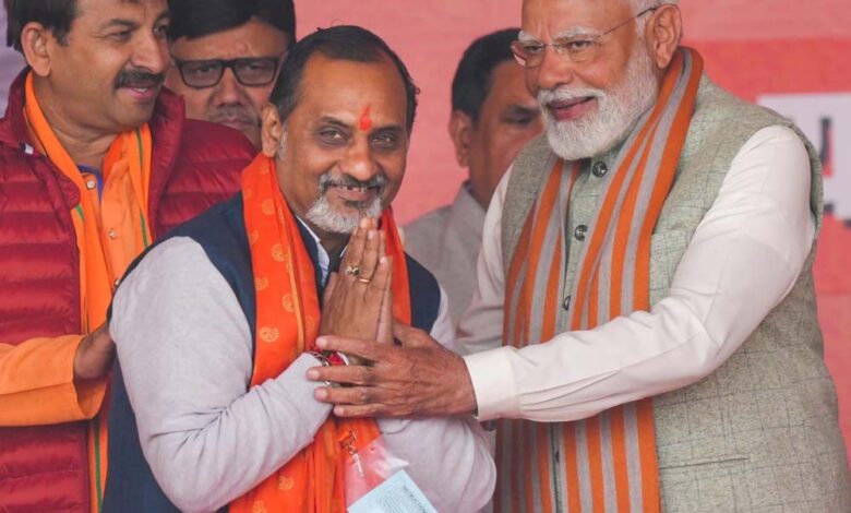 नवरात्रि में खुले में मांस की बिक्री पर रोक की मांग, दिल्ली BJP विधायक का बयान चर्चा में 1 1 862