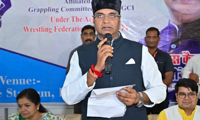 ईद मिलाद जुलूस में लगे विवादित नारे, मंत्री सारंग बोले- बर्दाश्त नहीं करेंगे 1 Vishwas SarangA7g