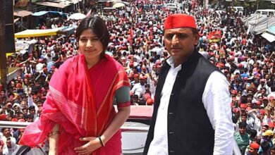 बिहार चुनाव: सपा ने 20 स्टार प्रचारकों की लिस्ट जारी, अखिलेश और डिंपल भी करेंगे महागठबंधन का प्रचार 2 akhilesh