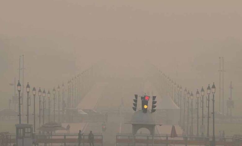 दिल्ली की हवा बनी जहरः सांस लेना हुआ मुश्किल, पंजाब-हरियाणा में भी बिगड़ा AQI स्तर 1 aqi 1