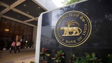 RBI की बड़ी कार्रवाई: इस बैंक से ग्राहक सिर्फ 10,000 रुपए ही निकाल पाएंगे 8 rbi