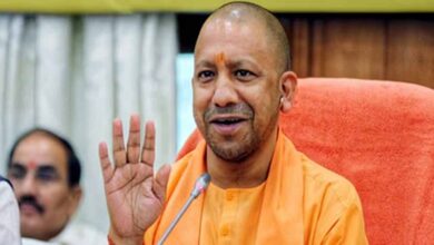 प्रशासनिक दक्षता और सुशासन के क्षेत्र में आगे बढ़ रहा उत्तर प्रदेश 1 yogi2 2