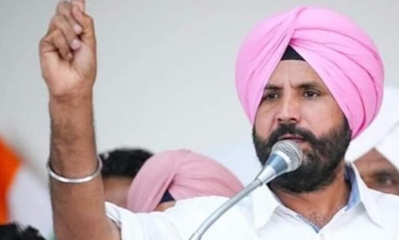 पंजाब कांग्रेस अध्यक्ष राजा वड़िंग पर विवाद, सिख ककारों का मजाक उड़ाने का आरोप; विपक्ष हमलावर 1 10A 107