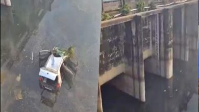 लखीमपुर हादसा: नहर में गिरी कार, गेट लॉक होने से 5 लोगों की दर्दनाक मौत 7 26A 20