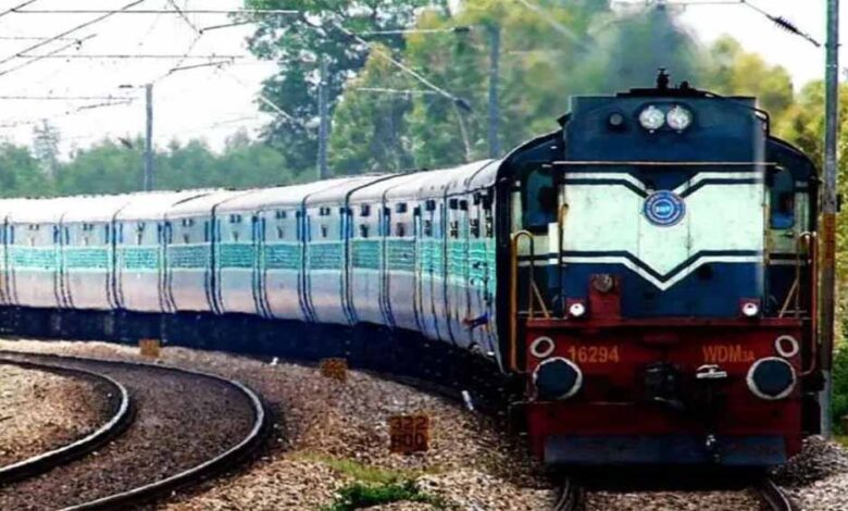 माता वैष्णो देवी जाने वालों सावधान! 22 ट्रेनें मार्च 2026 तक रद्द, देखें पूरी सूची 1 tren 1
