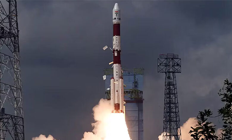 ISRO का वर्कहॉर्स PSLV: 63 में से 60 सफल उड़ानें, अब 12वीं उड़ान के लिए तैयार 1 10A 172
