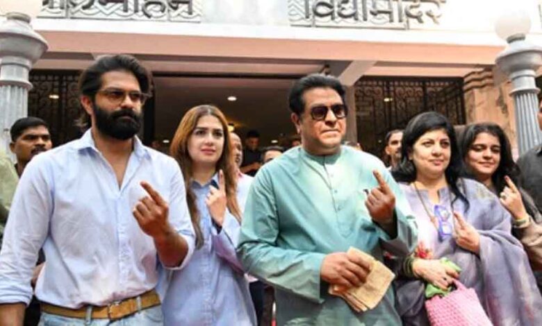 बीएमसी चुनाव में गड़बड़ी का आरोप: वोटर्स की अंगुलियों से मिटा स्याही का निशान, राज ठाकरे ने उठाए सवाल 1 bmc
