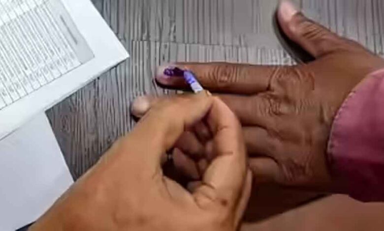 25 साल बाद बड़ा बदलाव: इस नगर निगम चुनाव में EVM नहीं, बैलेट पेपर से होगा मतदान 1 chunao