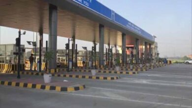 अब Toll Plaza पर नहीं रुकेगी गाड़ी! देश का पहला बैरियर-फ्री टोल सिस्टम इस राज्य में शुरू 8 1