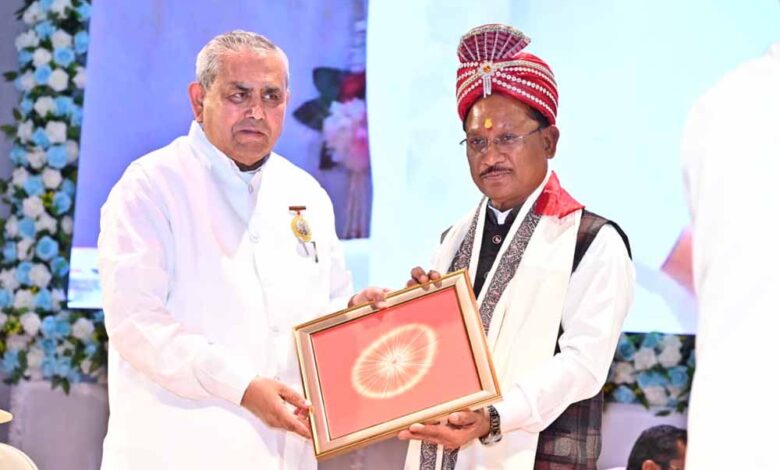 विधानसभा के सदस्यों के लिए ब्रह्मा भोजन का आयोजन सुंदर और प्रेरणादायी परंपरा : मुख्यमंत्री साय 1 1 680