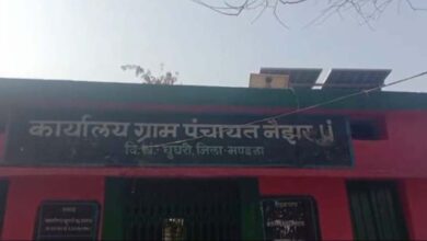 पानी की किल्लत से जूझ रहे नगर वासी 2 14A 23