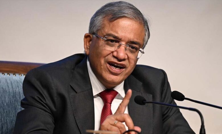 असम में SIR प्रक्रिया पूरी, अब चुनाव तारीखों का इंतजार; CEC ज्ञानेश कुमार ने EVM बदलाव पर दी जानकारी 1 18A 182