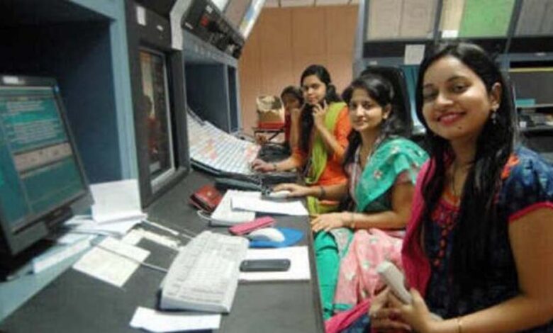 गुजरात में 10 घंटे का वर्किंग डे मंजूर, महिलाओं को नाइट शिफ्ट की अनुमति; संशोधन बिल पास 1 19A 165