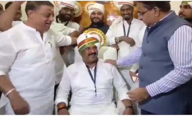भिवंडी में बवाल! कांग्रेस की मदद से बीजेपी के बागी नारायण चौधरी बने मेयर 1 21A 21