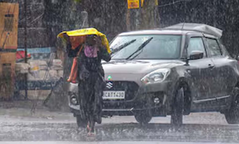 एमपी में मौसम का बदलाव, चौथी बार बरसे बादल, 5 जिलों में अलर्ट 1 24A 49