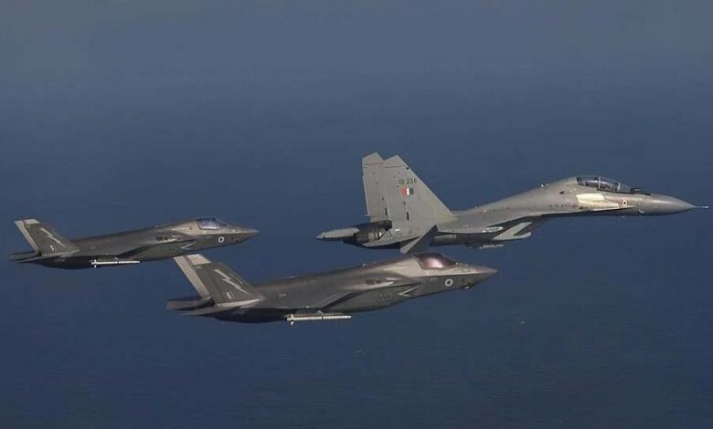 ऑपरेशन सिंदूर में आई कमी पर तेजस ने दिखाई F-35 जैसी ताकत, चीनी PL-15 पल में बेकार 1 26A 118