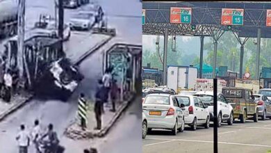 लाडोवाल Toll Plaza पर वाहनों और ट्रांसपोर्टरों पर हमले कर रहे बदमाश, डर के मारे कर्मचारी भी बेबस 7 Punjab News 04 1 3