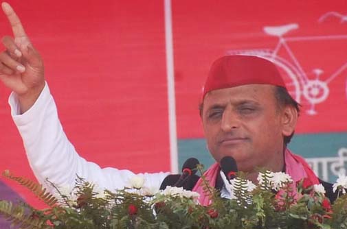 2027 चुनाव की तैयारी शुरू: दादरी से सपा फूंकेगी चुनावी बिगुल, जानें पूरी रणनीति और राजनीतिक गणित 1 akhilesh 5