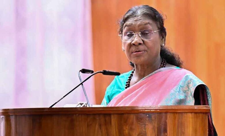 विशाखापत्तनम में इंटरनेशनल फ्लीट रिव्यू का भव्य आयोजन, राष्ट्रपति मुर्मू करेंगी निरीक्षण 1 murmu