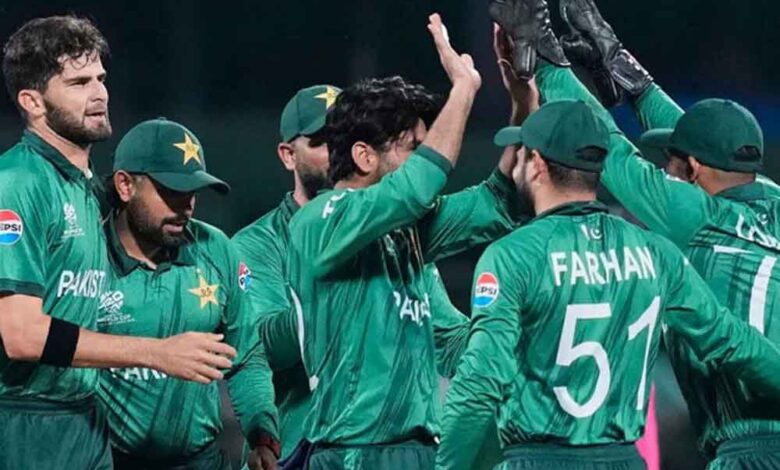pak 12