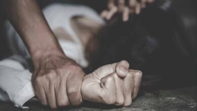 होटल में रिटायर्ड डॉक्टर ने महिला मरीज को अपने कमरे में रोका, दूसरा कमरा नहीं मिलने का बहाना, किया रेप 5 rape 22 2 1