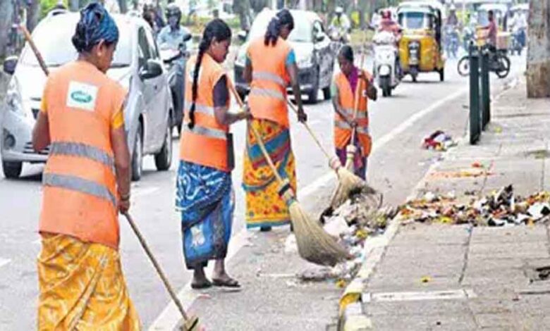 चौंकाने वाला खुलासा: इस राज्य में सफाईकर्मी कमा रहे ₹2 लाख महीना, गवर्नर-IAS से भी आगे 1 safaikarmi
