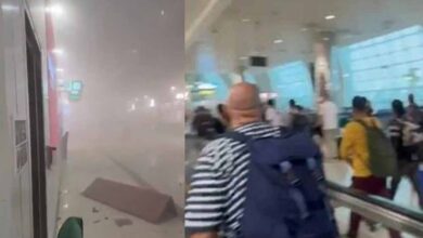 ईरान के हमले से दहला दुबई एयरपोर्ट, सायरन बजते ही यात्रियों में मची भगदड़ 2 1 275