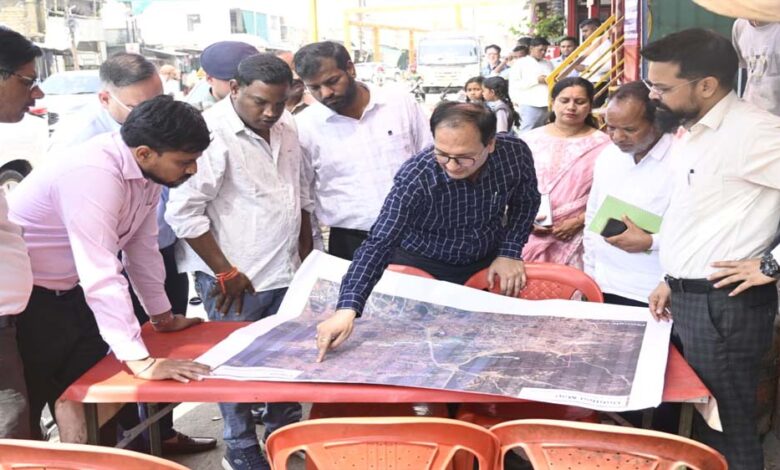 कलेक्टर ने जनगणना की तैयारियों का लिया जायजा 1 19A 174