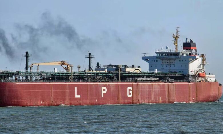 खुशखबरी: 42 हजार टन LPG लेकर जग वसंत वेसल होर्मुज से गुजरात पहुंचा 1 27A 13