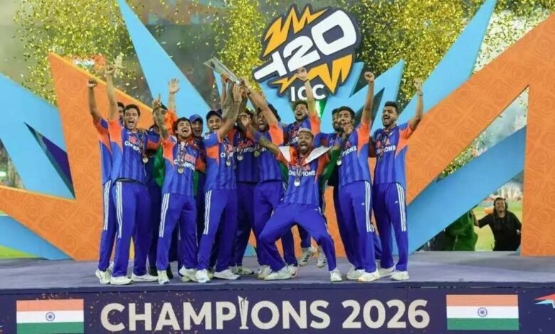 ट्रॉफी मंदिर ले जाने पर सियासी घमासान, TMC सांसद बोले—टीम इंडिया पर शर्म आती है; कांग्रेस ने भी जताई नाराजगी 1 3 167