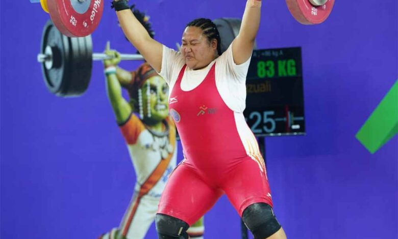 खेलो इंडिया ट्राइबल गेम्स 2026: महिला 86+ किग्रा वेटलिफ्टिंग में मिजोरम की ज़ोसांगज़ुआली ने जीता स्वर्ण 1 Chhattisgarh News 10 2 5