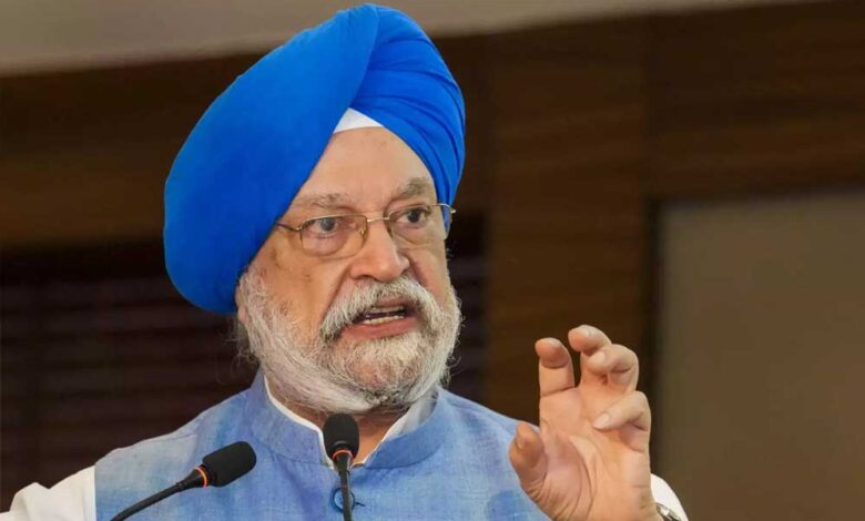 दिल्ली HC का आदेश: केंद्रीय मंत्री हरदीप पुरी की बेटी को जेफरी एपस्टीन से जोड़ने वाले कंटेंट पर लगी रोक 1 Hardeep Puri A 65 1