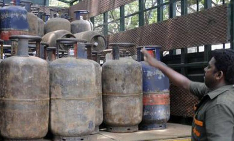 वाणिज्यिक LPG पर बड़ा फैसला: आवंटन 50% बढ़ा, लेकिन नई शर्तों ने बढ़ाई टेंशन 1 LPG3 3