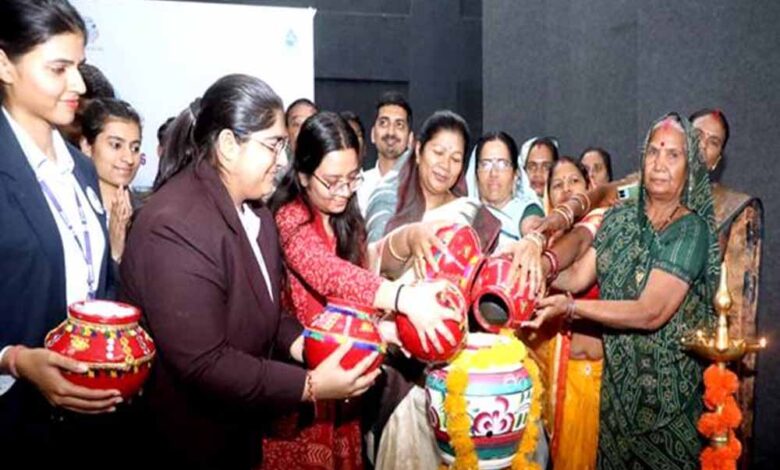 सामुदायिक जवाबदेही से ही जल जीवन मिशन होगा सफल : मंत्री उइके 1 Mahila 01 5