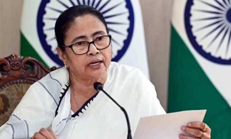 ममता की सबसे सुरक्षित सीट पर क्या हैं समीकरण, 2021 के चुनावी नतीजे TMC के लिए क्यों थे अलार्मिंग 1 Mamata Banerjee111 2 1