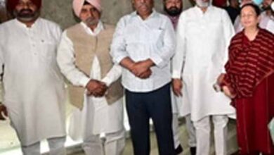 अभिभाषण पर हंगामा: बोलने का मौका नहीं मिलने का आरोप लगाकर कांग्रेस का वॉकआउट 4 congres1