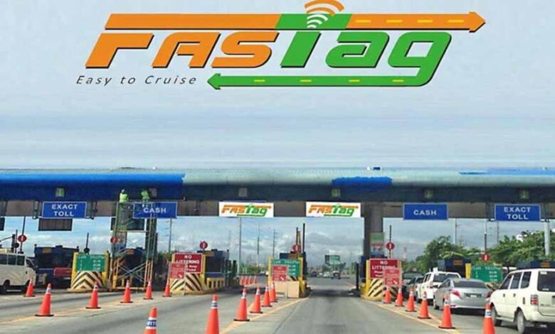 हाईवे पर बिना टोल फर्राटा लगाने वालों को झटका, NHAI एनुअल पास होगा महंगा 1 fastag2