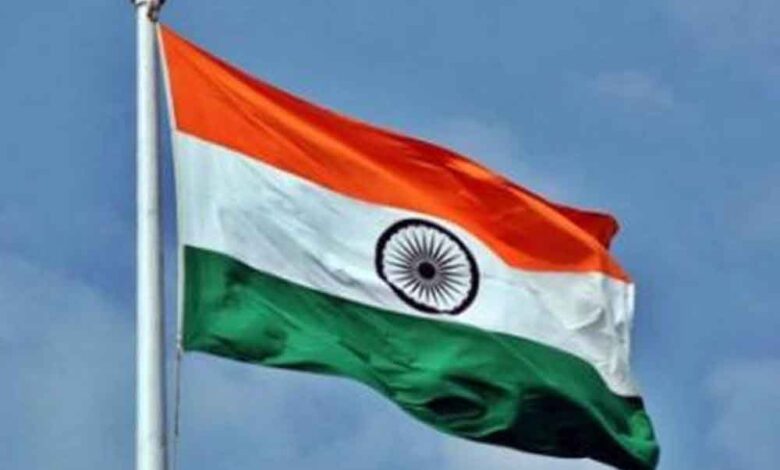UAE में भारतीय दूतावास की एडवाइजरी जारी, नागरिकों को सतर्क रहने और सुरक्षा निर्देश मानने की अपील 1 ind 3