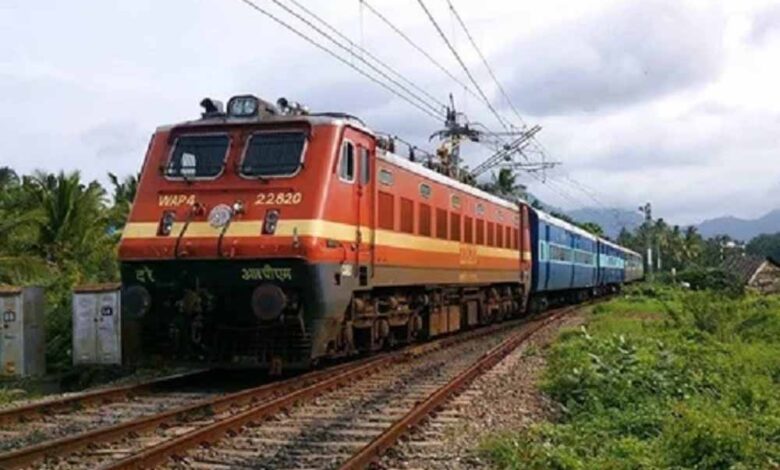 रेल यात्रियों को बड़ी राहत: टिकट कैंसिलेशन के नए नियम लागू, जानें क्या बदला 1 iractc1
