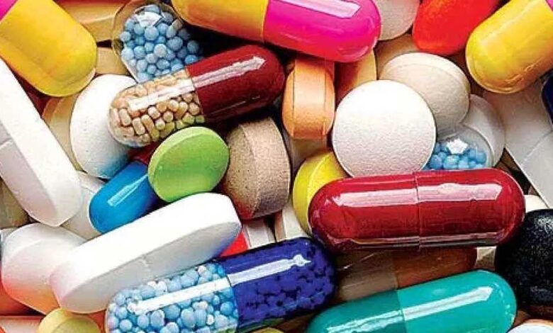 पेटेंट हटने से होगा बड़ा बदलाव, ₹16,000 की दवा अब मिलेगी सिर्फ ₹1,500 में 1 medicines A 7 3