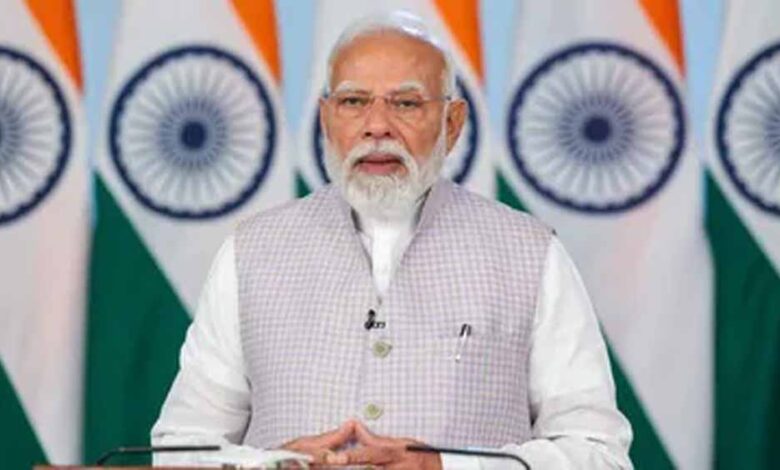 LPG संकट पर PM मोदी की हाईलेवल बैठक, पेट्रोलियम और विदेश मंत्री के साथ की स्थिति की समीक्षा 1 modi 6