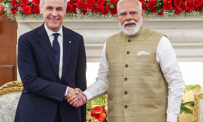 PM मोदी-कार्नी बैठक में बड़ा फैसला: 50 अरब डॉलर तक बढ़ेगा द्विपक्षीय व्यापार, कई अहम मुद्दों पर सहमति 1 modi karni