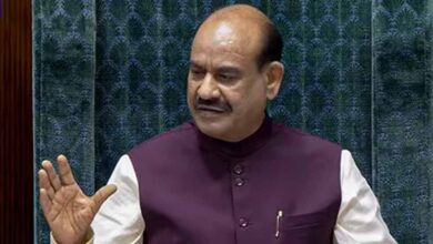 सवाल छोटा था, जवाब लंबा क्यों? मंत्री पर भड़के ओम बिरला 1 om birla 1