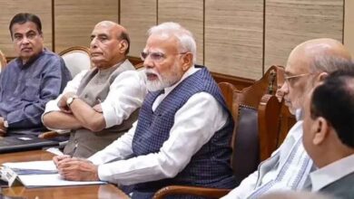 रोजगार की तलाश बनी मुसीबत: खाड़ी देशों में फंसे भारतीयों ने सुनाई दर्दभरी दास्तां 1 pm
