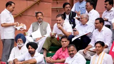 राहुल गांधी के बयान पर बवाल: 200+ पूर्व नौकरशाह और सैन्य अफसरों ने मांगी माफी 4 rahul 4