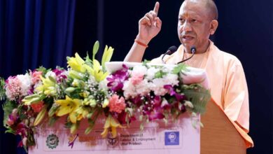 योगी सरकार के डिजिटल विजन को मिलेगी नई रफ्तार, ‘प्रोजेक्ट गंगा’ से यूपी में हाई-स्पीड ब्रॉडबैंड का होगा व्यापक विस्तार 7 sarkar 01