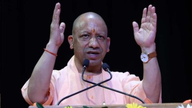 आर्टिफिशियल इंटेलिजेंस की रेस में आठ डाटा सेंटर पार्क उत्तर प्रदेश को बढ़ाएंगे आगे 1 yogi 119 3 1